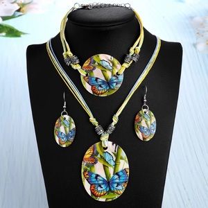 Fashion Jewelry Set Leather Chain Enamel Shell Necklace Earrings Bracelet